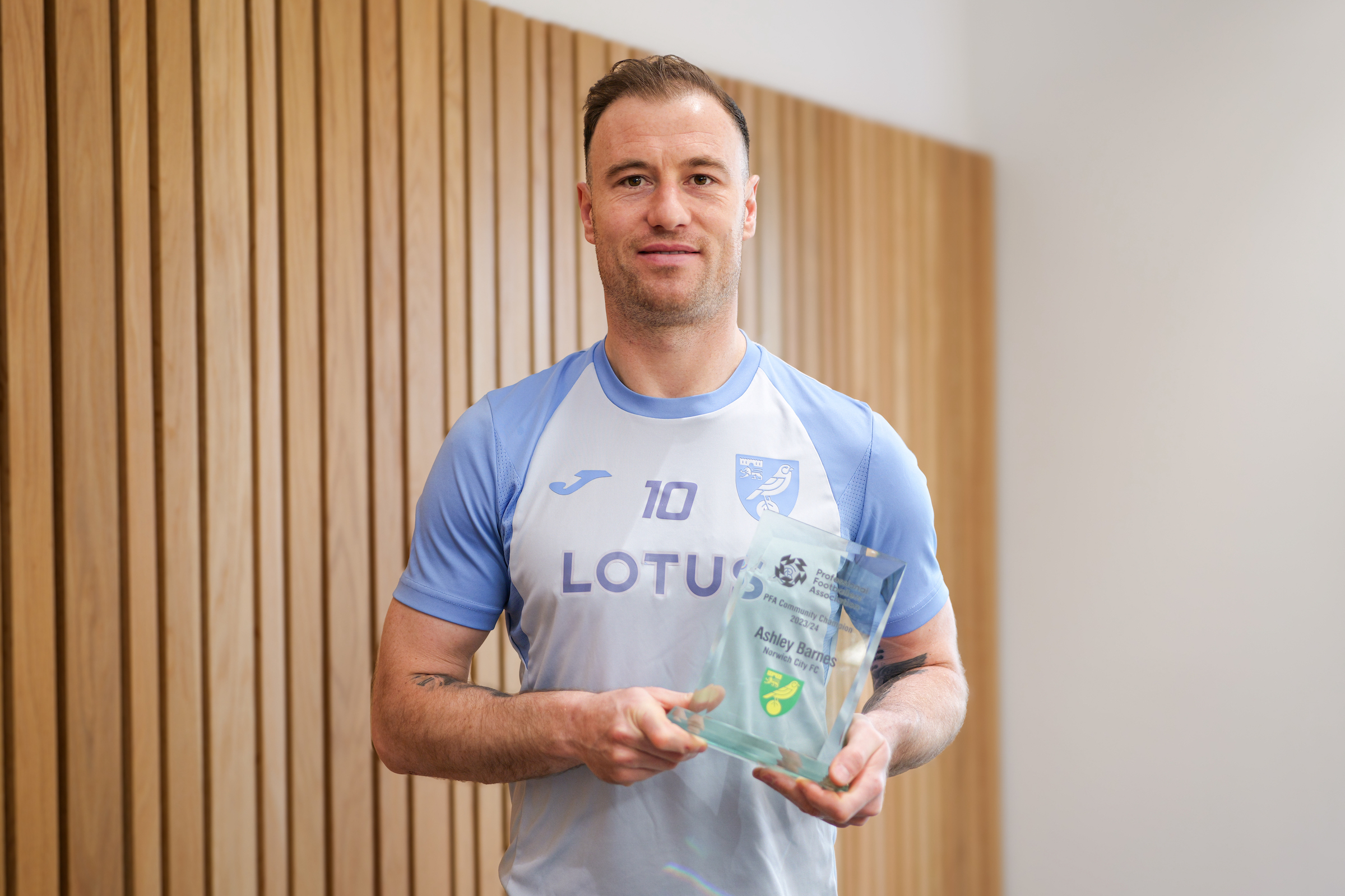 Ashley Barnes wins PFA Community Champion Award | Norwich City ...