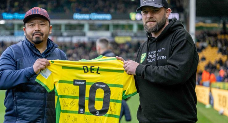 Del with Norwich shirt